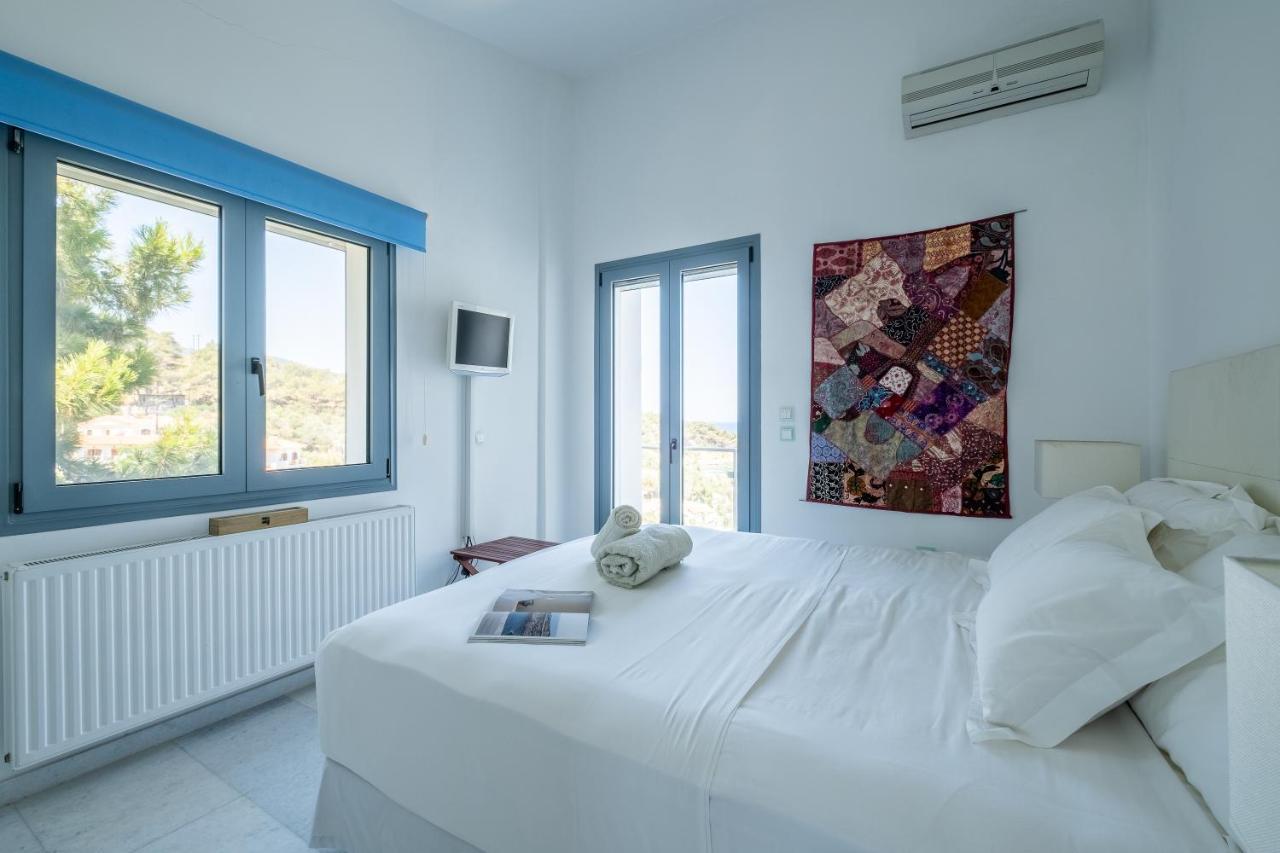 Icarus Luxury Beachfront Villa Gialiskari  Luaran gambar