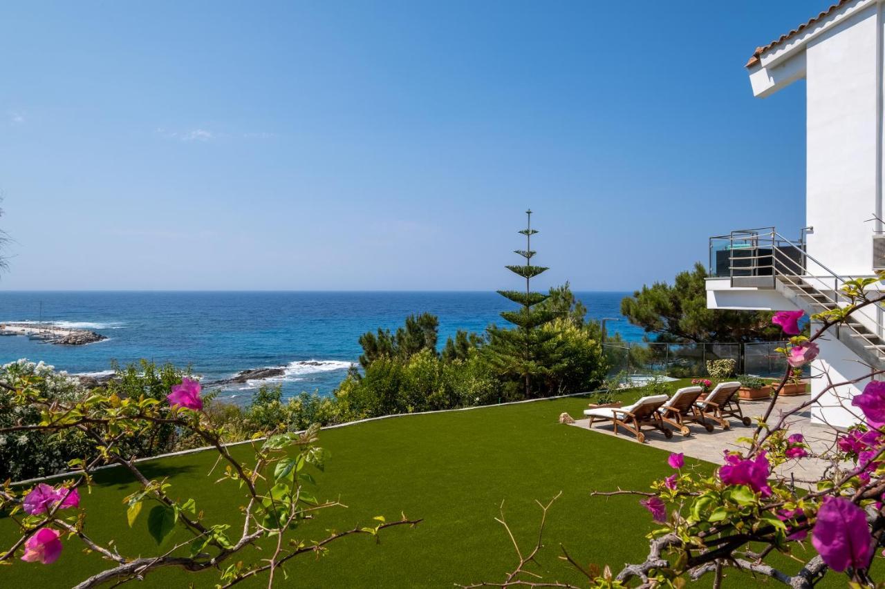 Icarus Luxury Beachfront Villa Gialiskari  Luaran gambar